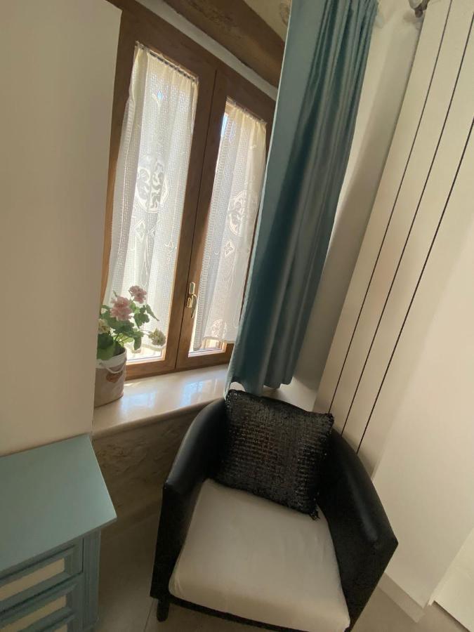 Dimora Del Carmine Hotel Bari Ngoại thất bức ảnh