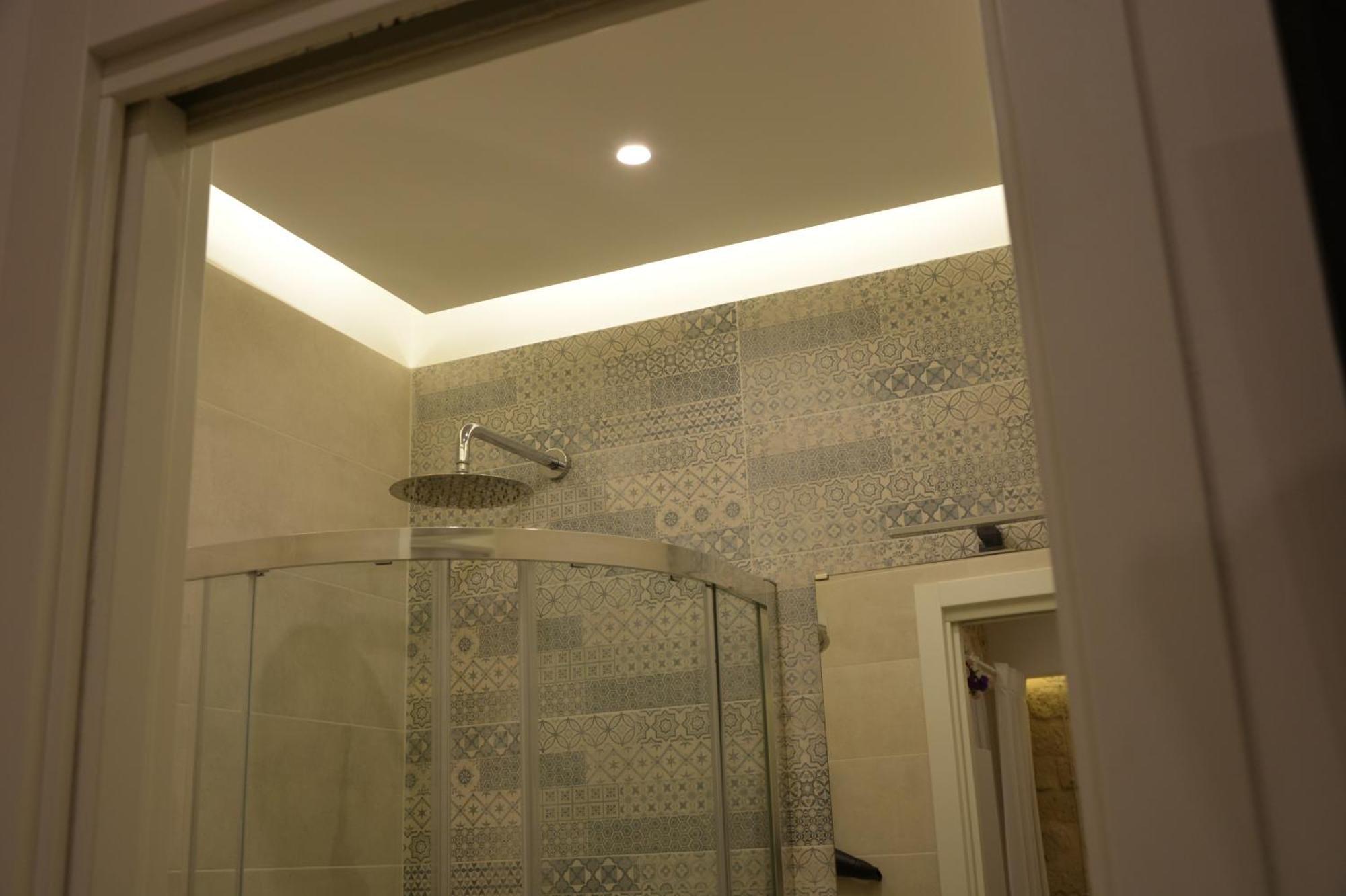 Dimora Del Carmine Hotel Bari Ngoại thất bức ảnh